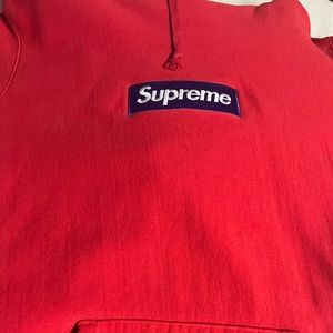 Supreme box logo